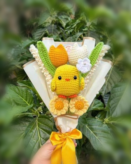 Handmade Crochet Chick Flower Bouquet – Cute Amigurumi Gift | Crochet By Pihu - Crochet By Pihu