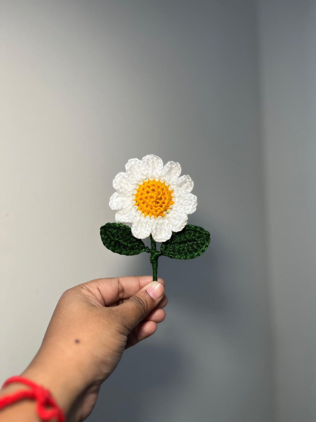 Handmade Crochet Daisy Fridge Magnet – Decorative Crochet Flower Magnet | Crochet By Pihu - Crochet By Pihu