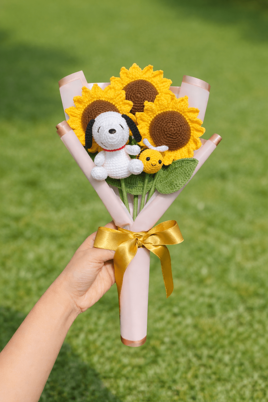 Handmade Crochet Snoopy Sunflower Bouquet | Crochet By Pihu - Crochet By Pihu